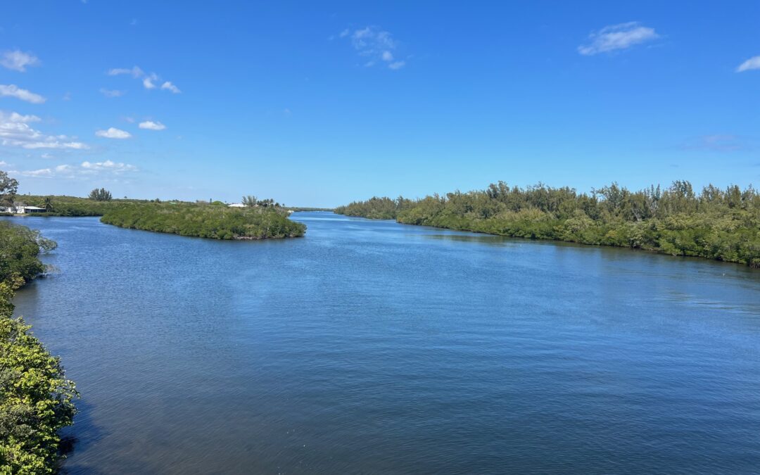 Aerial view near Hobe Sound, highlighting digital marketing solutions for small businesses.